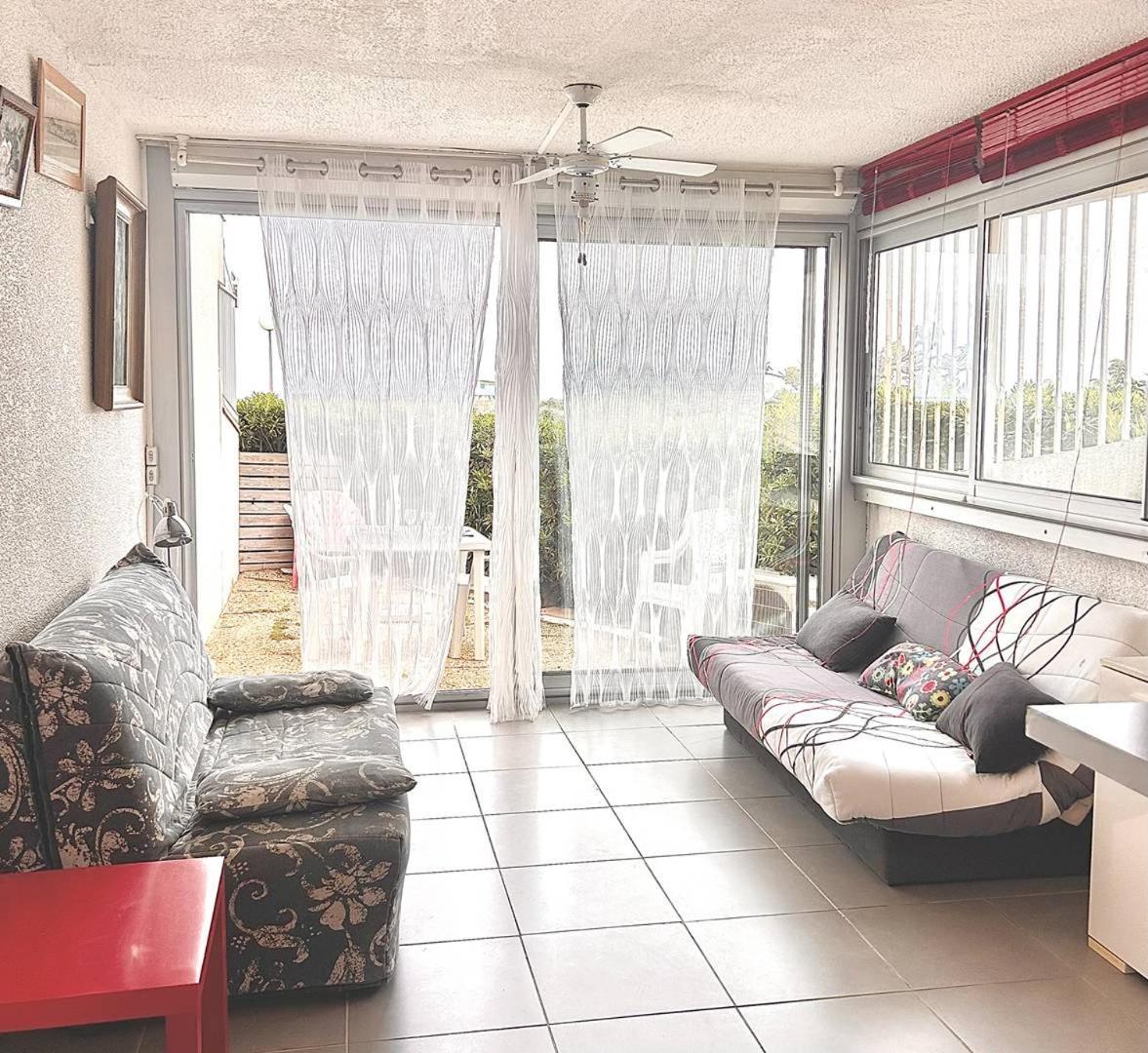 Agreable Studio Acces A La Plage - Parking - 2Balm2 Le Barcarès Buitenkant foto